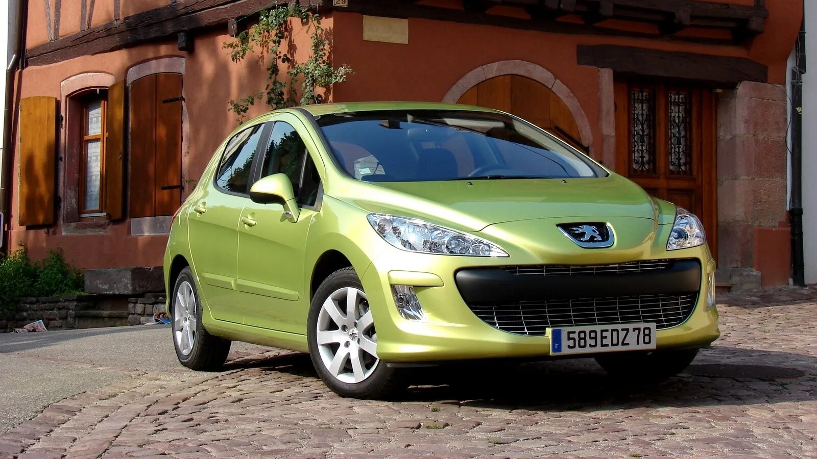 Какое пежо лучше купить. Peugeot 308 2007. Пежо 308 купе. Peugeot 308 хэтчбек. Peugeot 308 Hatchback.