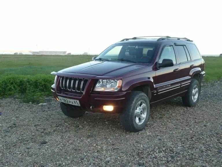 Jeep grand cherokee 2001. Jeep grand cherokee 2001. Keep grand cherokee 2001. Джип гранд чероки 2002 салон. Jeep grand cherokee до 2001.