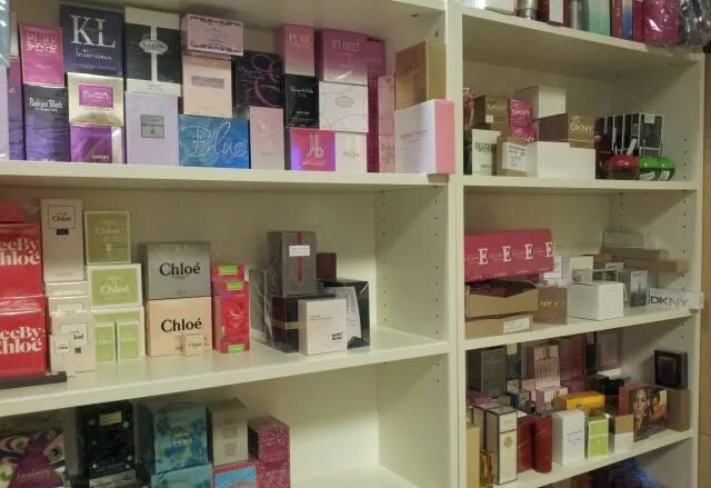 духи склад. склад косметики парфюмерии. хранение парфюмерно косметических товаров. духи склад. оптовый склад парфюмерии.