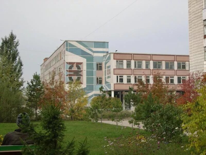 Краснообск гимназия новая. Краснообск центральная 20 гимназия. Новая школа в краснообске. Новая гимназия в краснообске. Краснообск центральная 20 гимназия.