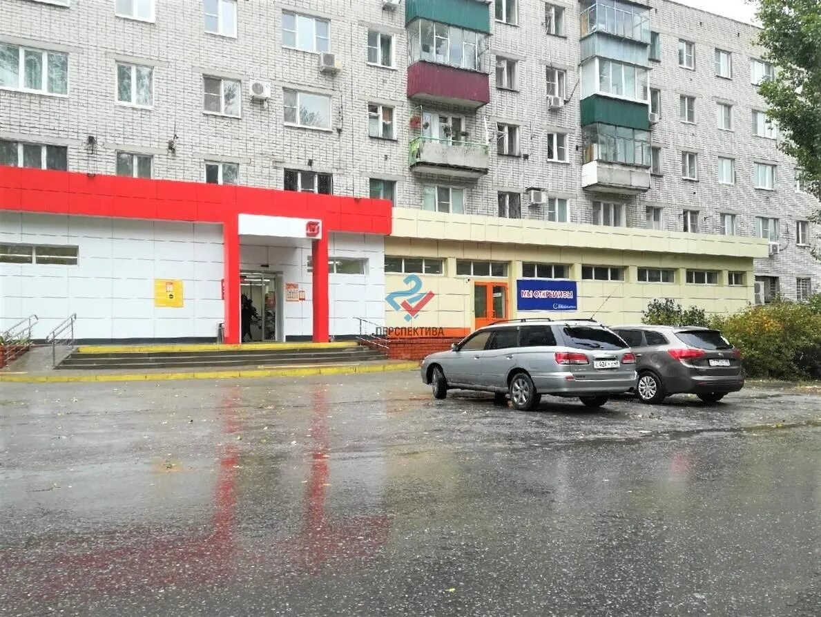 тц янтарь липецк меркулова 63. 2а. помещение магазина. проспект победы 16. арендую в липецке.