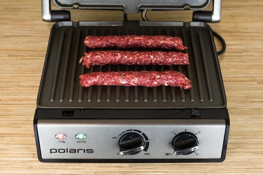 Электрогриль jocca 200w. Стейк на сковороде. Электрогриль rgm-m814. Мясом наэлектрическом гриле. Электрогриль гриль для колбас.