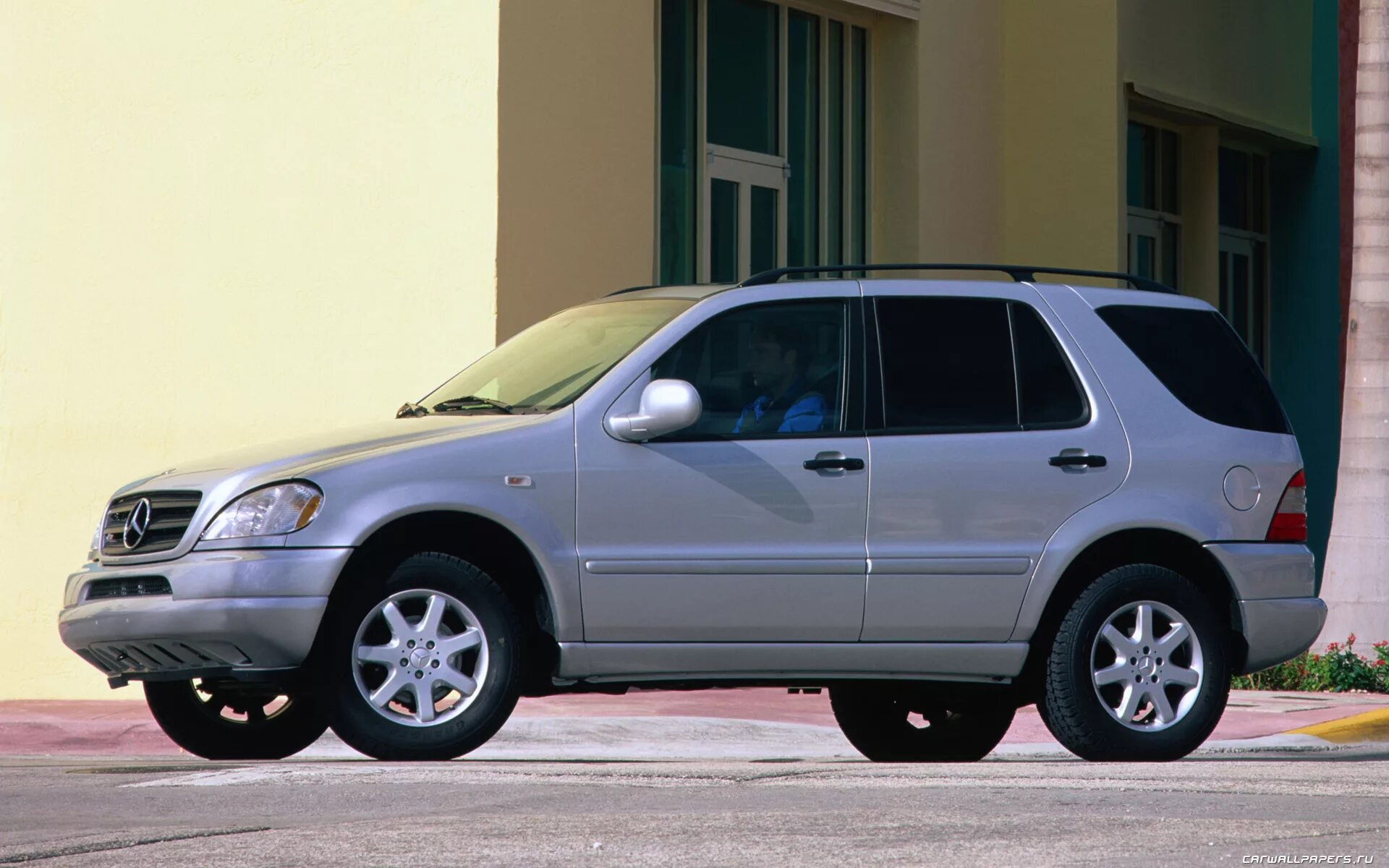 Mercedes-benz ml 500 w164. мерседес мл 163 габариты. мерседес мл характеристики. мерседес мл 163 габариты. Mercedes benz ml 320 w163.