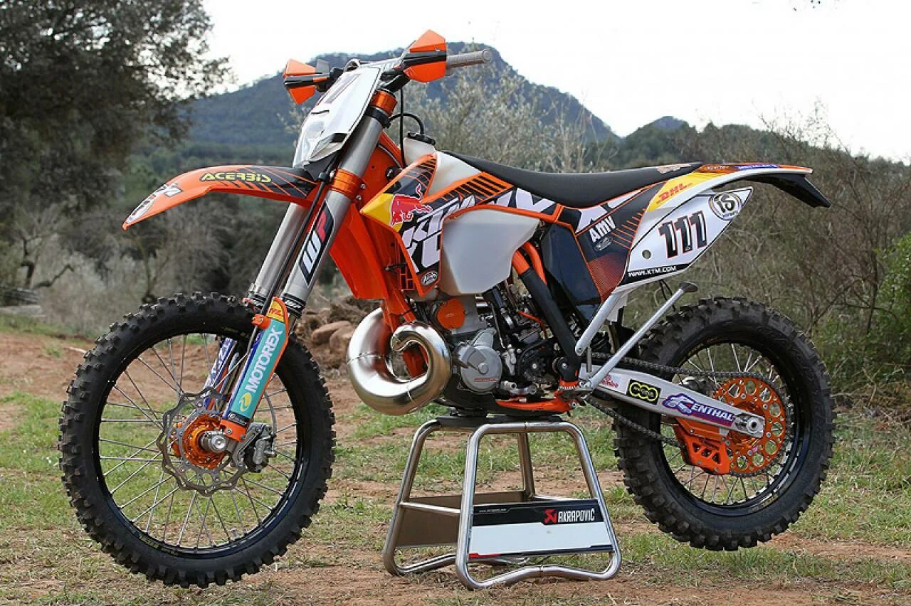 Motoland кросс enduro lt 250. Мото авантис 250 эндуро. Мотоленд 250xr кросс. Ктм кросс эндуро. Motoland st 250 enduro.