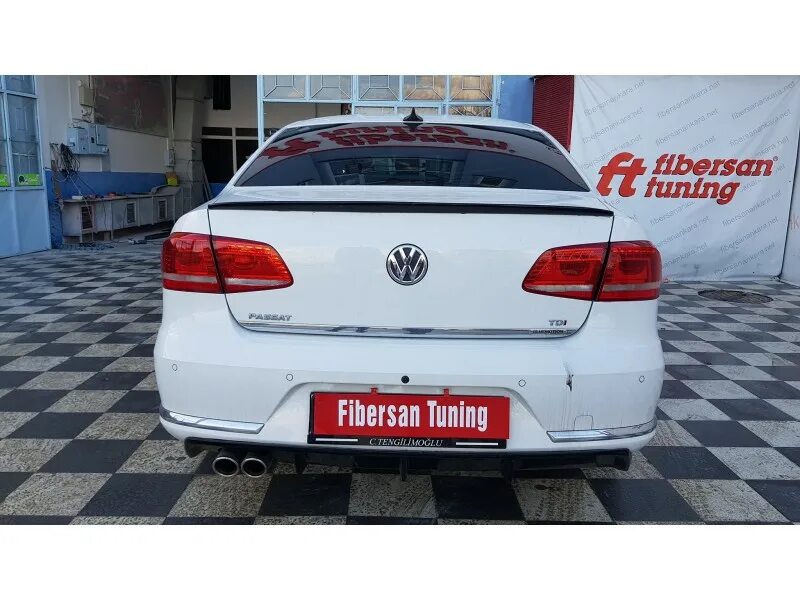 Спойлер б7. Volkswagen passat b7 спойлер. лип спойлер passat b7. пассат б7 спойлер на багажник. пассат б7 черный со спойлером.