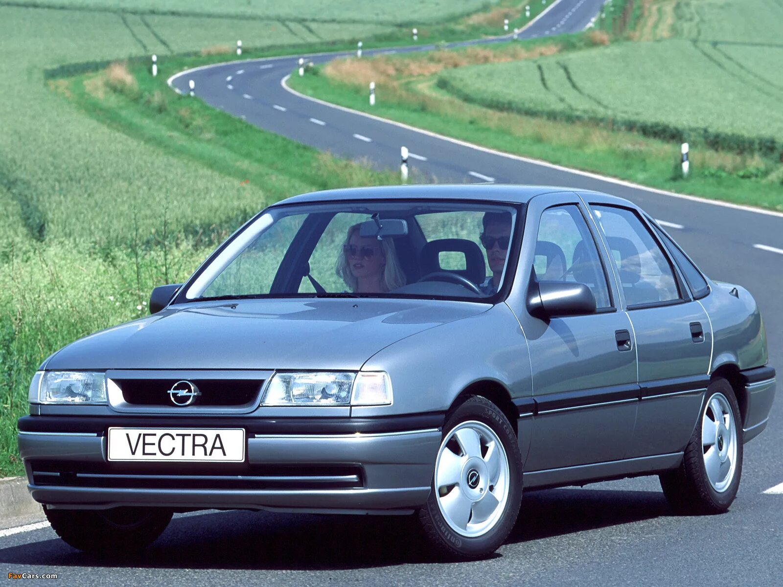 Opel Vectra 1993. Опель Вектра 1.6 1995. Opel Vectra 1. Opel Vectra a v6. Автомобиль опель вектра б