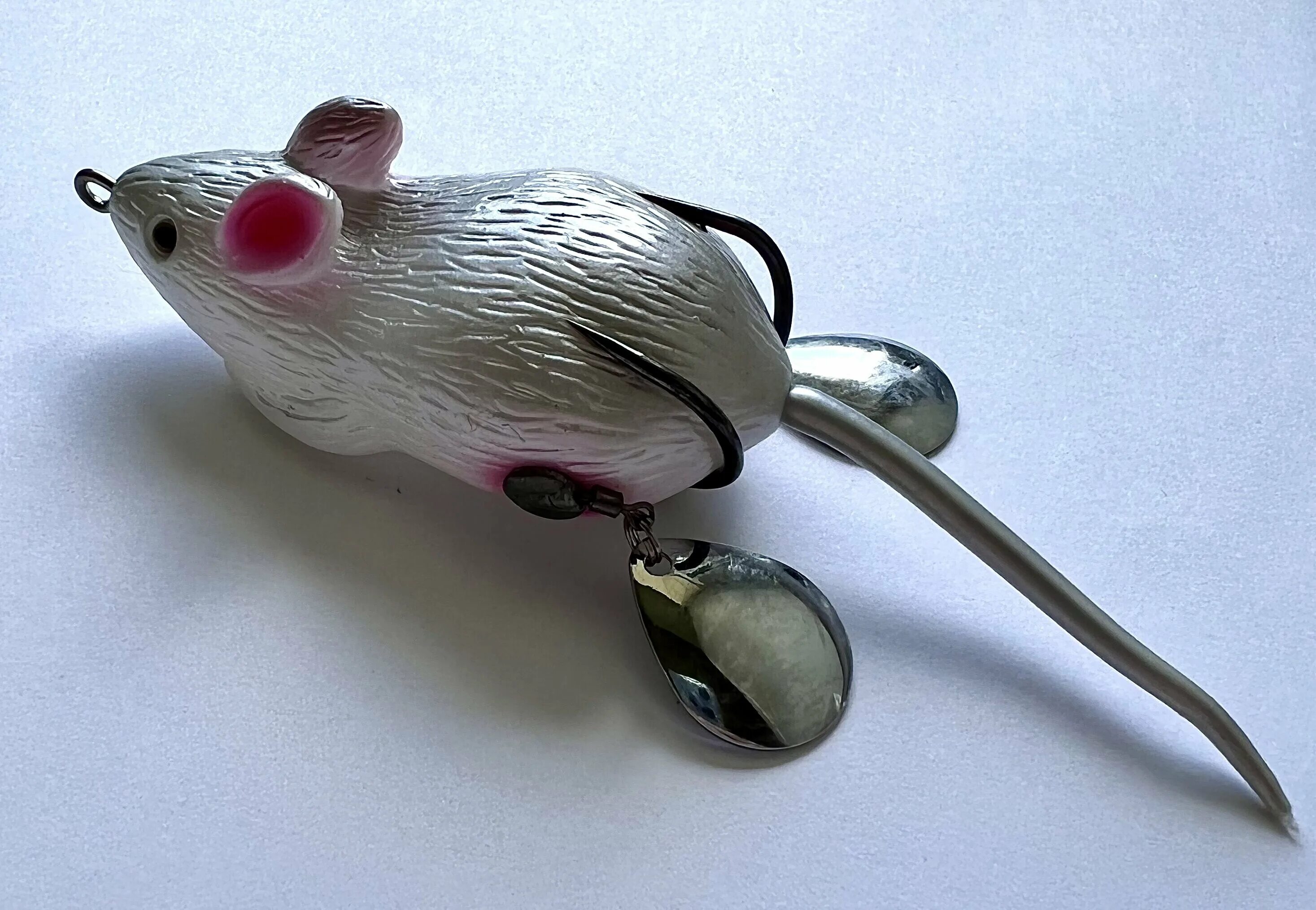 Мышь на щуку. Воблер мышь. Воблер незацепляйка. Мышь рыболовная незацепляйка. Воблер мышь на щуку.