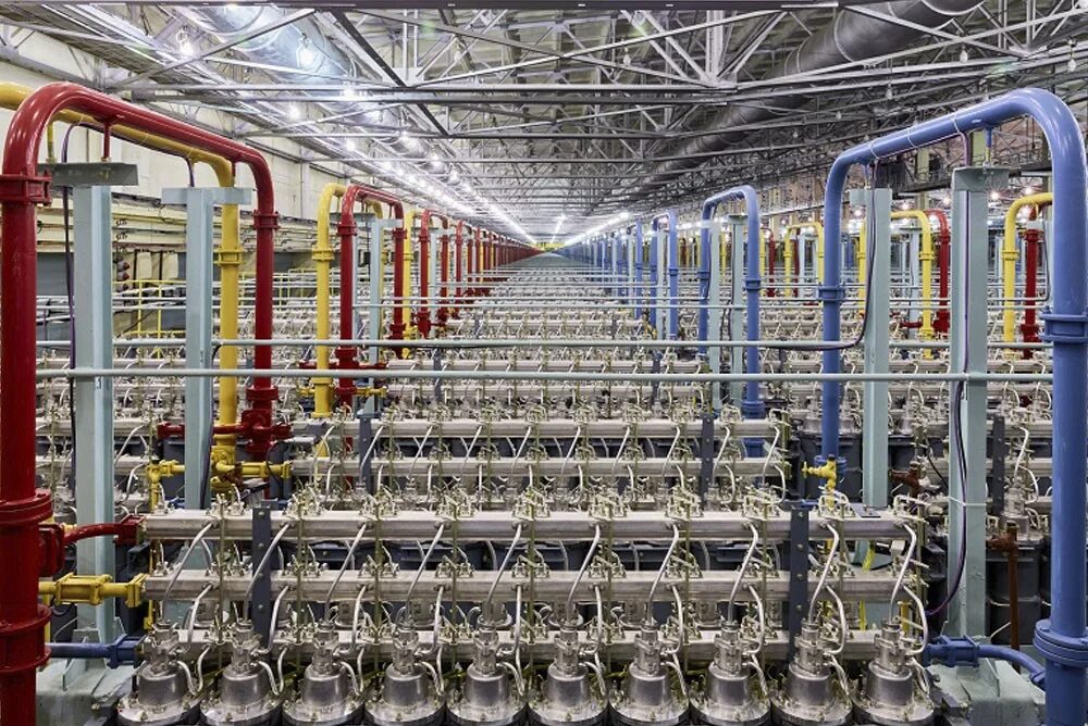 Уральский электрохимический комбинат. Электрохимический комбинат уэхк. Новоуральск закрытый город. Новоуральск завод уэхк. Уральский электрохимический комбинат уэхк.