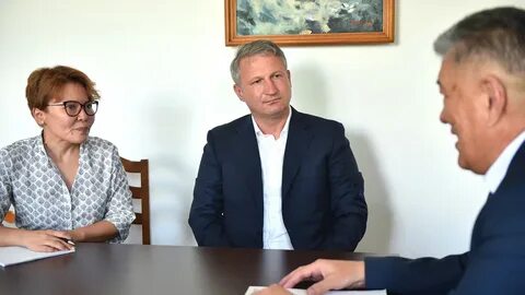 Представители фонда