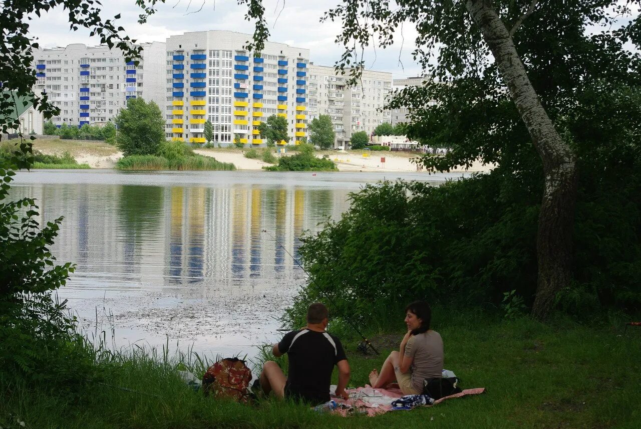 Город плавна. Городской парк Горишние Плавни. Город Горишние Плавни Украина. Горишни Плавни Полтавская область. Горишни Плавни фото.