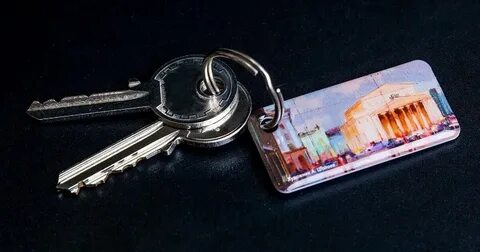 Брелок тройка