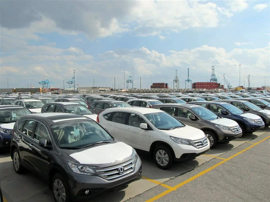 Куплю бу автомобиль новосибирск. Авторынок. Новосибирский авторынок. Автомобильный рынок Новосибирск. Авто рынок Новосибирский.