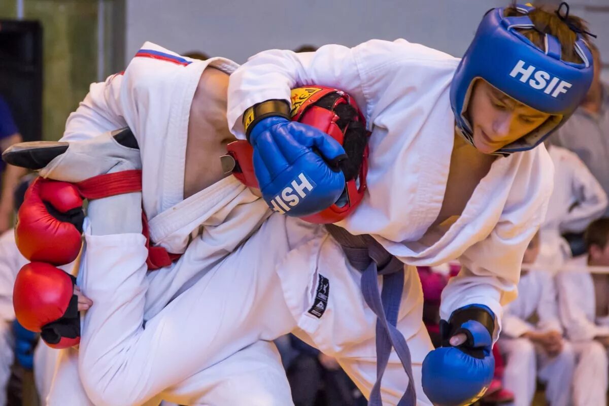 Спорт рукопашный бой. Спорт армейский рукопашный бой. Универсальный бой. Бокс олимпийский вид спорта. Самбо против тайского бокса.