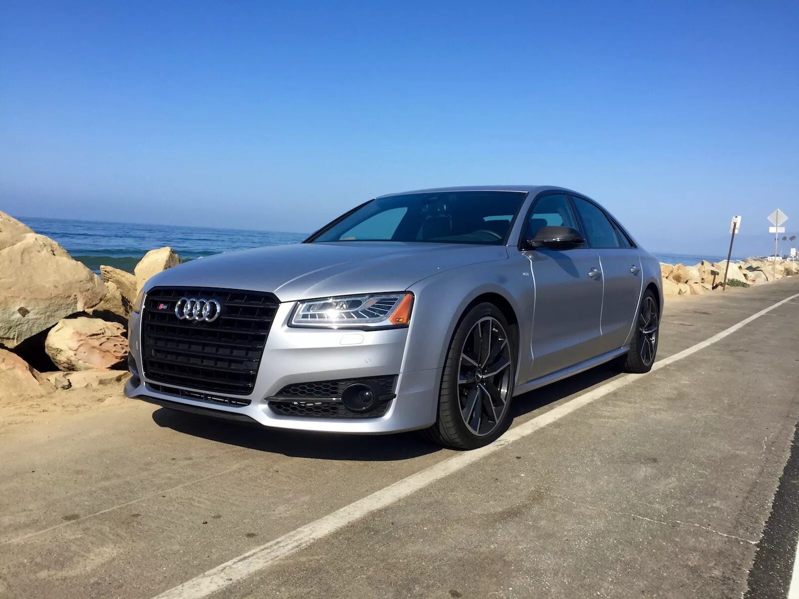 Ауди s8 2016. Ауди с8 отзывы. Audi s8 d4 2014. Audi a8 2026. Ауди с8 отзывы.