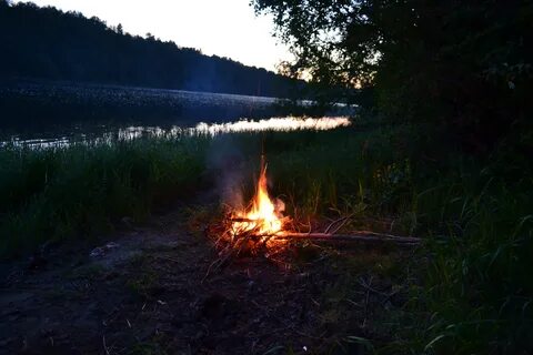 Лето костер ночь