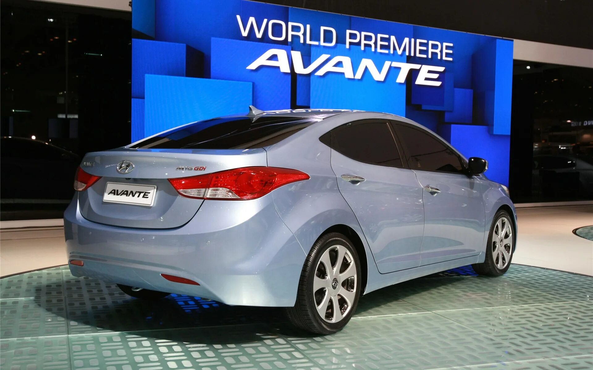 Hyundai Elantra (Avante). Hyundai Elantra 2011. Автомобиль Hyundai Avante 2011. Хендай Аванте Элантра.