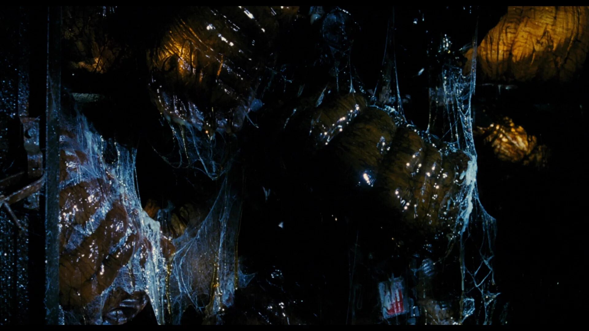 сказки ужасов фильм 1997. кирстен данст башня ужаса 1997. сквозь горизонт фильм 1997. фильм ужасов гибрид 1997. кэтлин куинлан сквозь горизонт.