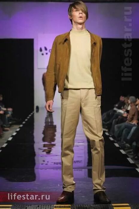 Янис чамалиди. Dolce gabbana 2018 осень зима. Ural fashion week. Long fashion weekend ural. Ural fashion week.