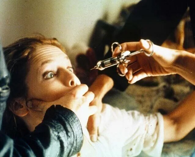 Секта убийц. Секта убийц. Так сказал чарли. Секта убийц. Бьорн андресен солнцестояние.