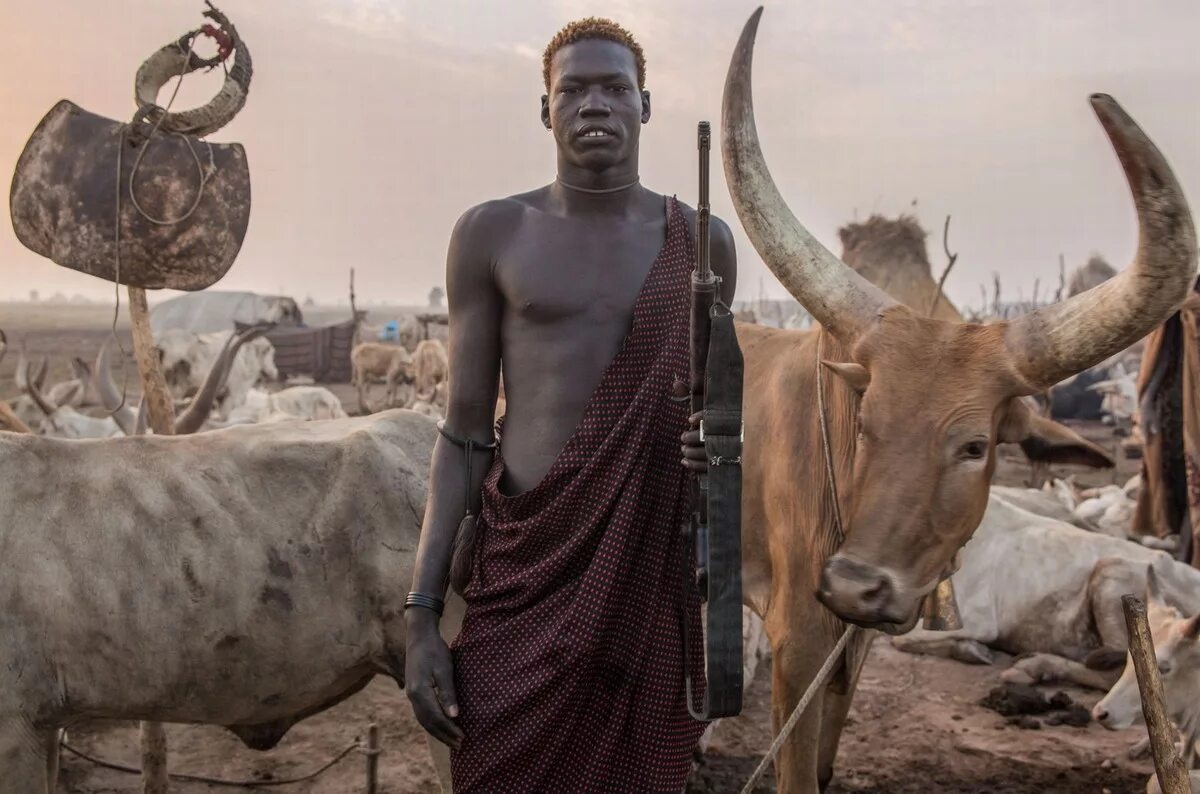 Самобытное племя Динка из Южного Судана.. Племя Динка из Южного Судана. Племя Динка из Южного Судана рост.