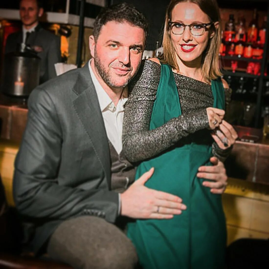 Максим виторган и ксения собчак. Виторган максим и собчак. Мужья ксении собчак по порядку. Муж собчак богомолов. Муж ксении собчак максим виторган.