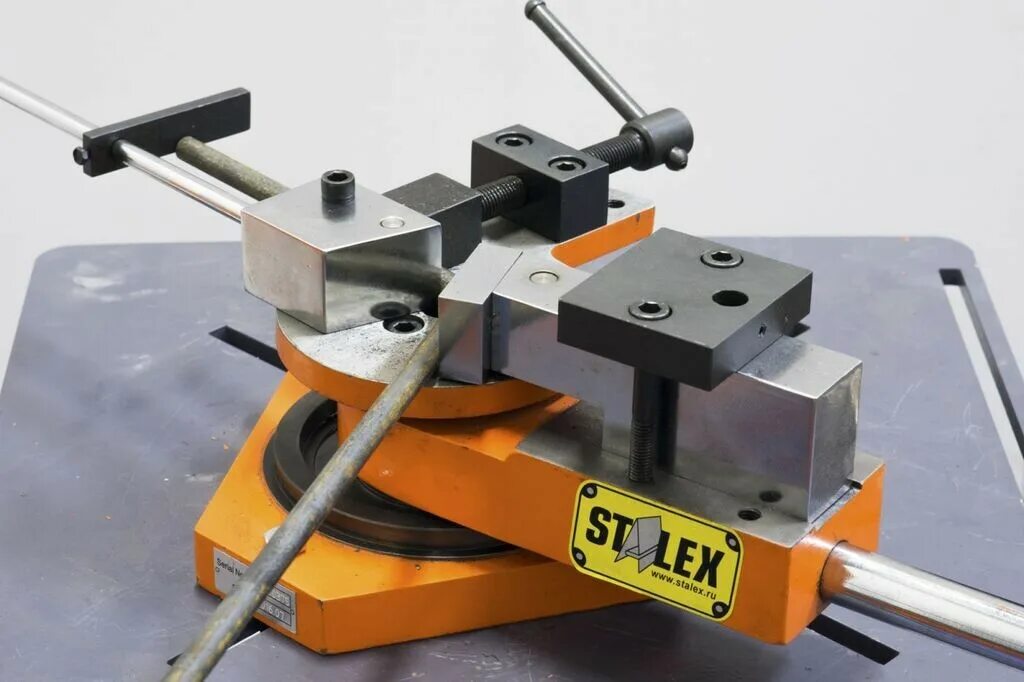 Оснастка для гибки проволоки. Станок для гибки проволоки 3d-r8. Гибочное приспособление для проволоки. Гибка проволоки. Станок для гибки арматуры stalex dr25.
