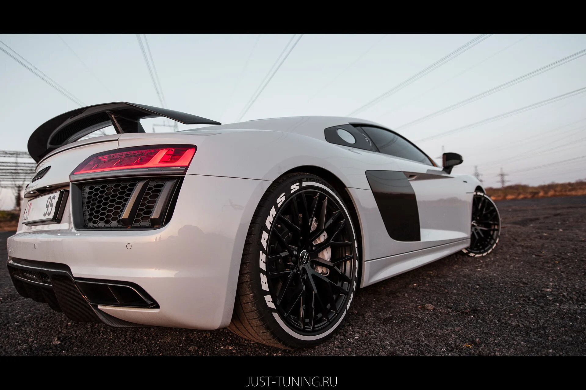 Just tune. "Audi" "r8" "2015" RS. "Audi" "r8" "2015" NX. "Audi" "r8" "2010" UD. "Audi" "r8" "2023" bg.