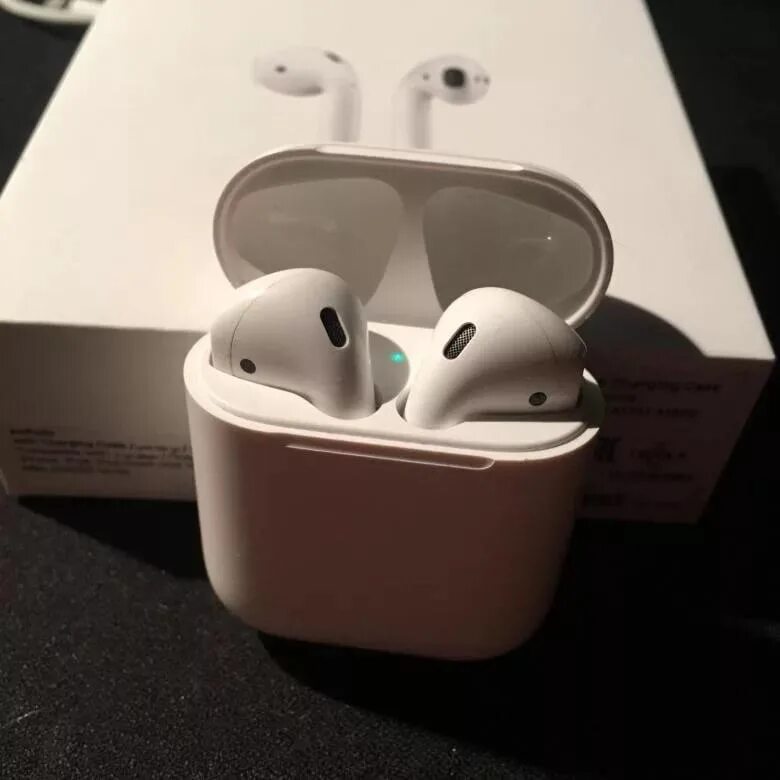 Apple AIRPODS 2. Apple AIRPODS 2 оригинал. Наушники Эппл AIRPODS. Беспроводные наушники аирподс 2. Наушник airpods спб