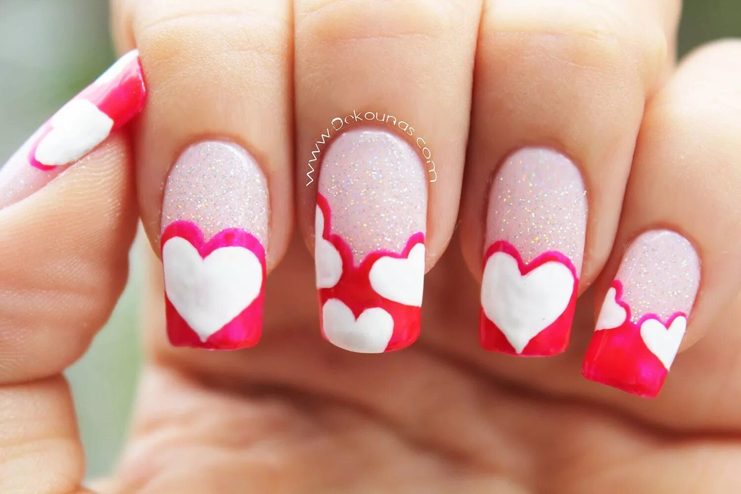 Дизайн ногтей с сердечками 63 Valentine’s Day Nail Designs You’ll Actually Love Valentine's day nails, Nail