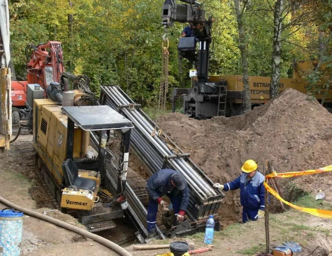 Подземно горизонтальное бурение. Гнб бурение технология. гнб и ннб. бестраншейная прокладка коммуникаций методом гнб. прокол гнб технология.