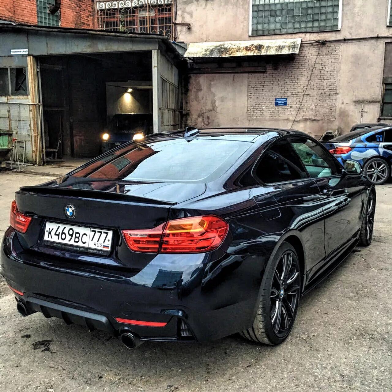 BMW f30 обвес. БМВ f30 m обвес. BMW f30 обвес чёрный. BMW f30 m Performance обвес. Bmw m обвес