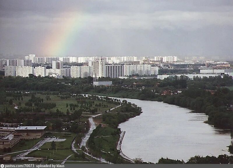 Погода в крылатском москва сегодня. Триатлон центр в крылатском. Холмы в крылатском. Погода в крылатском москва сегодня. Парк крылатские холмы.