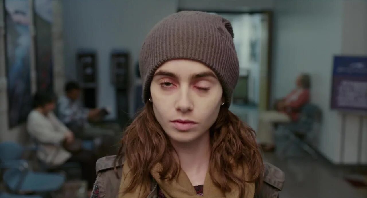 До костей фильм эллен и люк. До костей. To the bone лили коллинз. До костей 2017. Лили коллинз фильм кости.