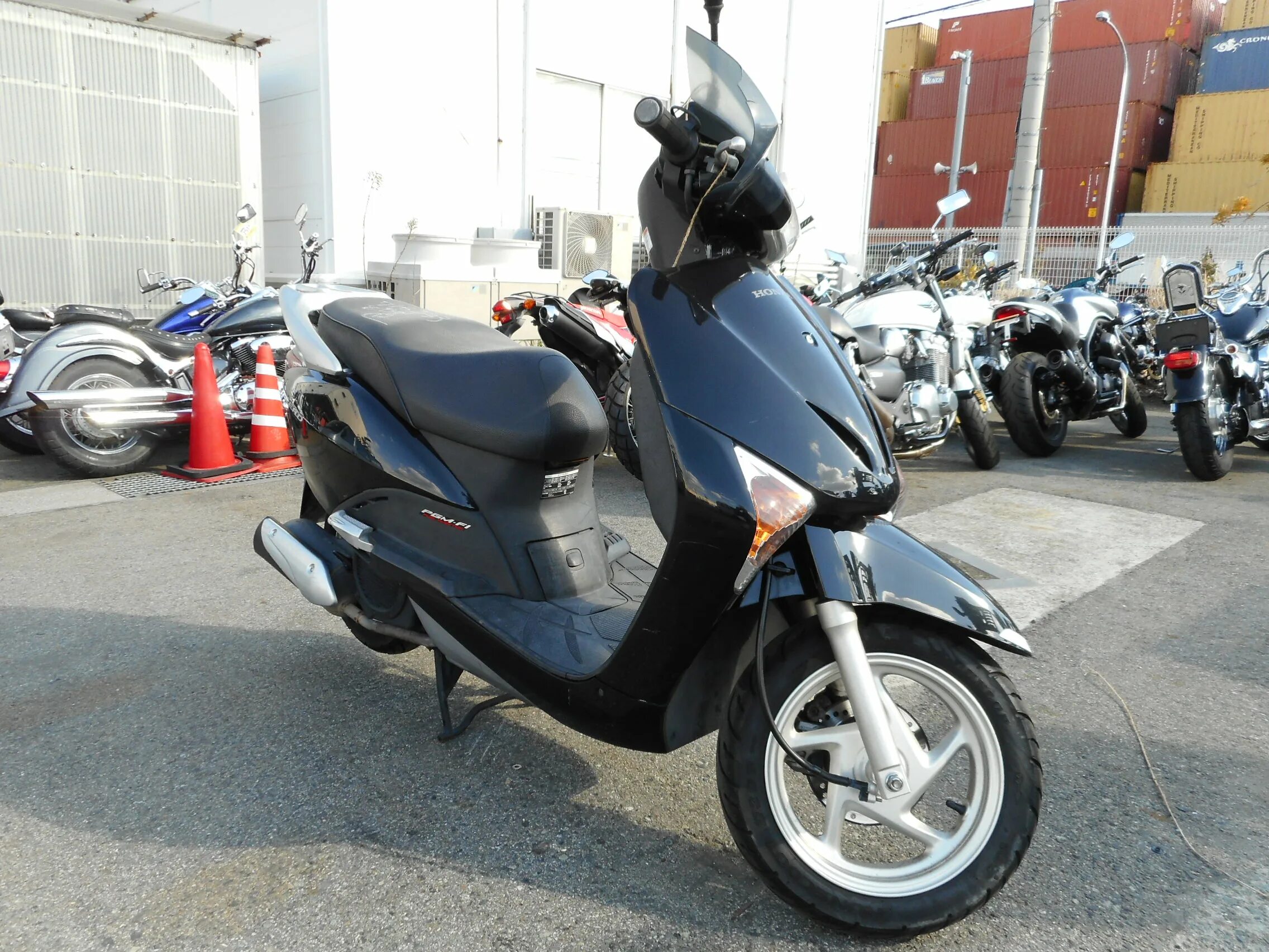 Honda lead 110. Honda lead 110 2005. Скутер Хонда лид 110. Honda lead 110 2007.