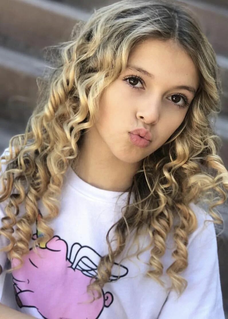 Quinn model. Coco quinn модель. Coco quinn 2019. Куинн буниэль. Quinn christopher jaxon.