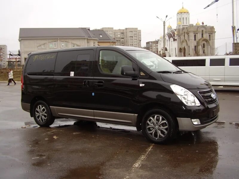 Куплю хундай гранд старекс. Hyundai Grand Starex 4wd. Hyundai h1 Starex 4x4. Hyundai Grand Starex h1 черный. Hyundai Starex 4wd 2015.