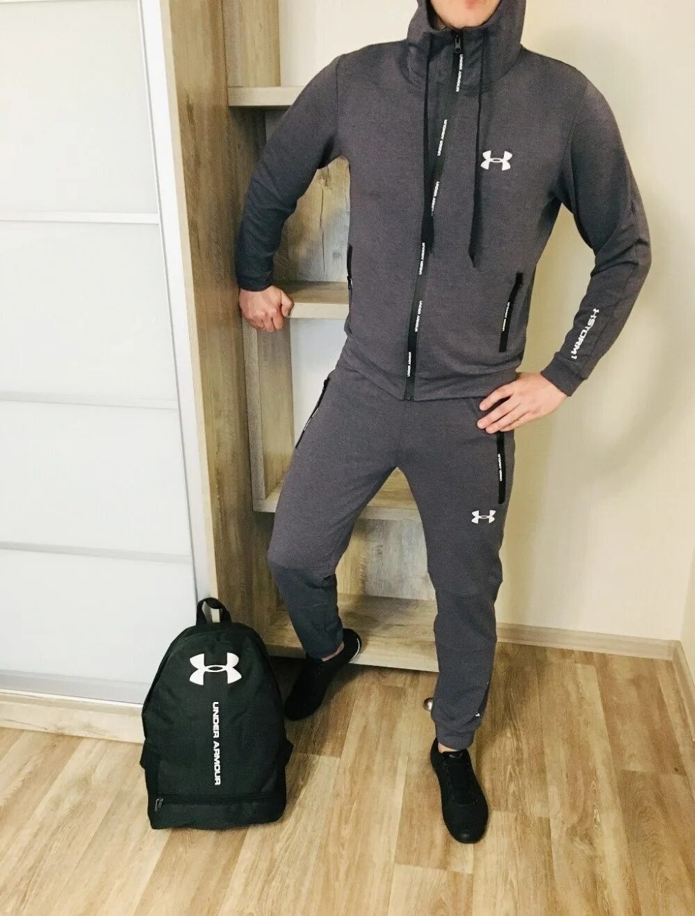 Спортивная фирма андер армор. Спортивный костюм андер армор. Спортивный костюм андер армор. Спортивный костюм андер армор. Андер армор зип худи.