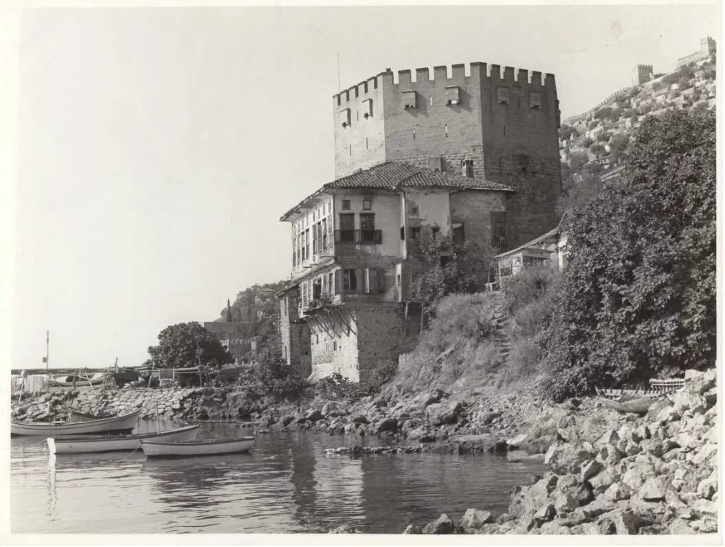 Анталия 1960. Алания Турция 1990. Аланья в 1960. Аланья старый город. Старая аланья турция