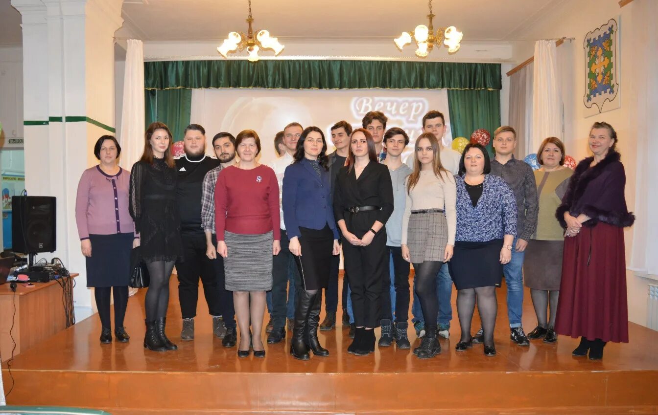 православная гимназия рославль. рославль смоленская область православная гимназия. православная гимназия 2 рославль. православная гимназия рославль смоленской области. гимназия рославль.