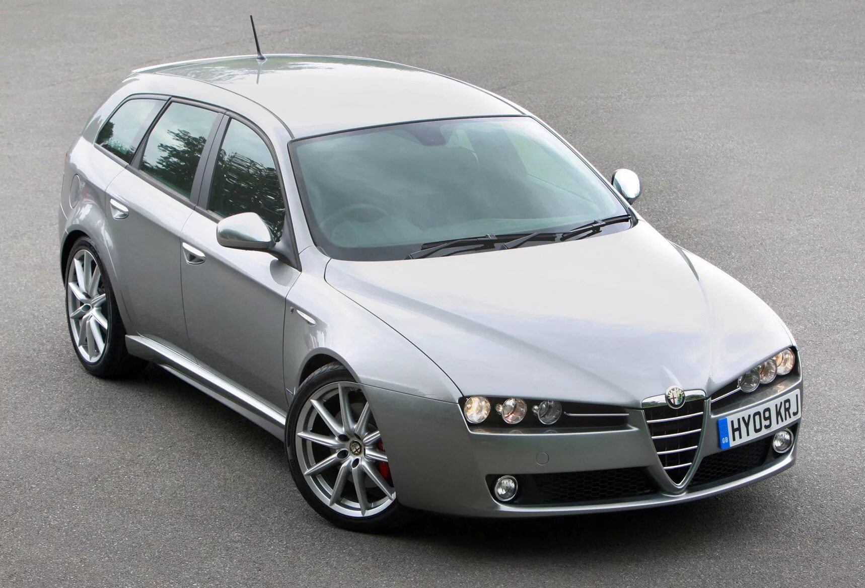 Alfa is. Alfa Romeo 159 Sportwagon. Alfa Romeo 159 Sportwagon ti. Alfa Romeo 159 ti. Альфа Ромео 159 универсал.