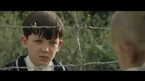 Один из мальчиков на русском