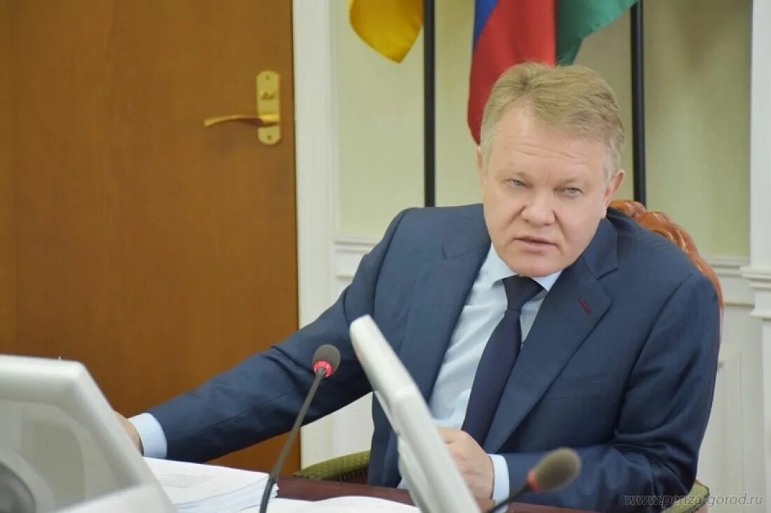 Мэр пензы фото Пензенского мэра попросили разобраться с брошенной стройкой на ГПЗ Столица58