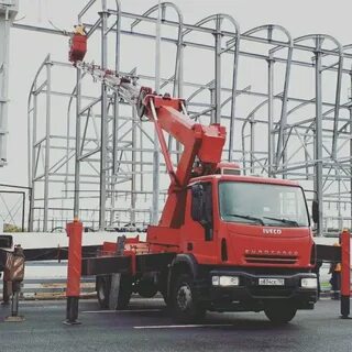 Водитель автовышки