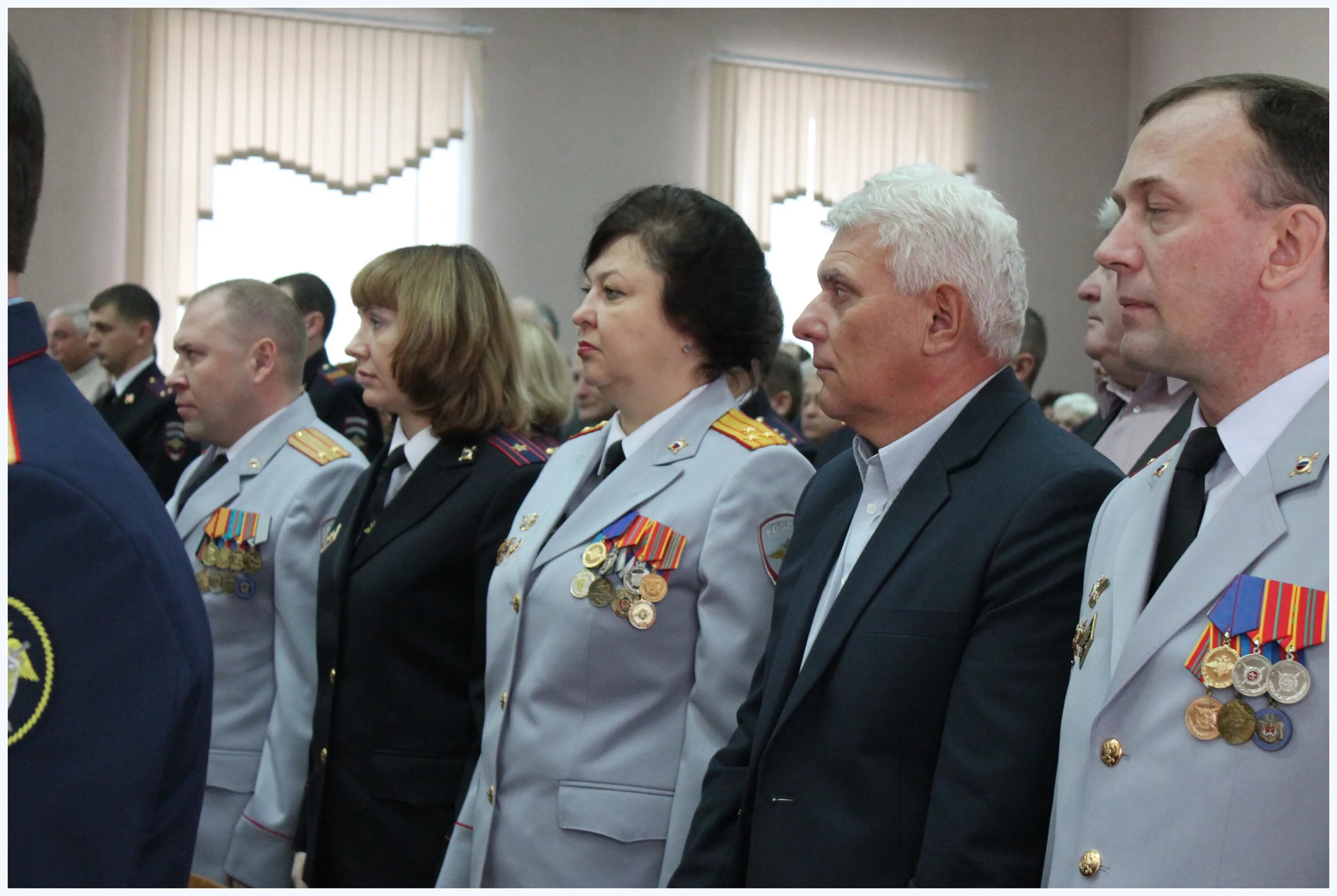 гу мвд новокузнецк. начальник гу мвд россии по кемеровской области иванов. сотрудники мвд новокузнецка. управления мвд новокузнецка. умвд по г новокузнецку.