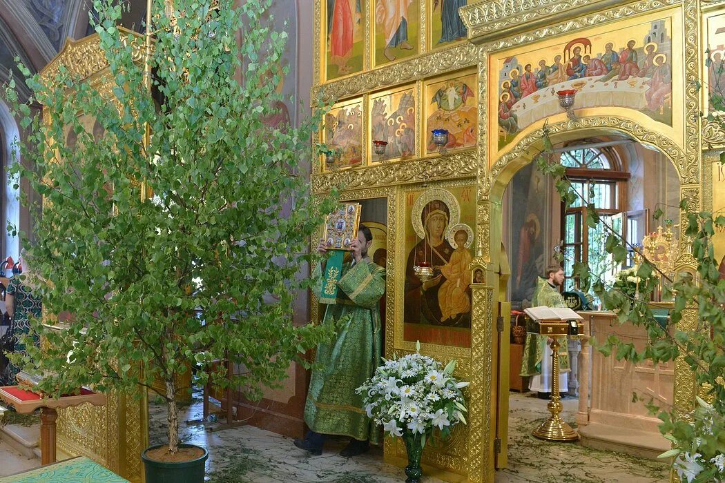 Храм бориса и глеба екатеринбург. Церковь бориса и глеба в дегунино. Храм святых мучеников бориса и глеба дегунино. Храм бориса и глеба в дегунино отец георгий. Церковь св.