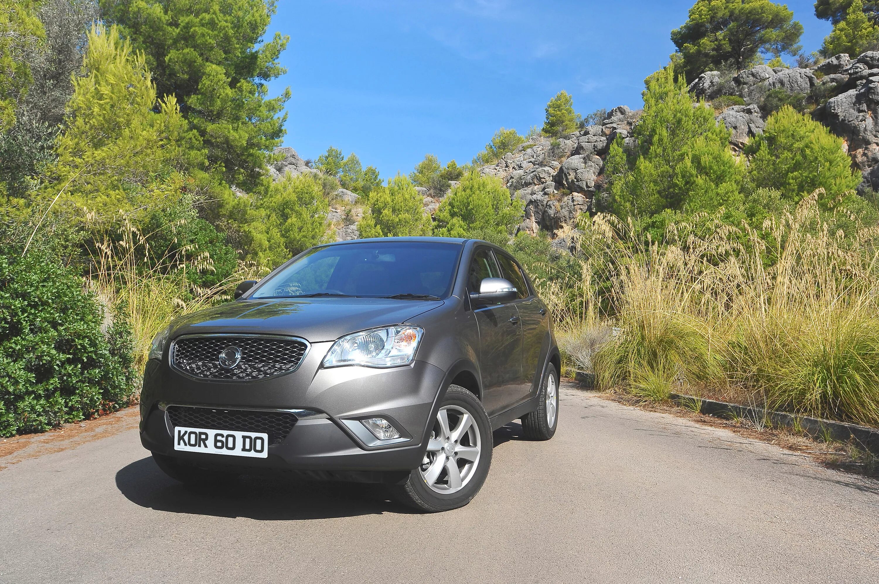 Запчасти саньенг актион. SSANGYONG Actyon 2010. SSANGYONG Actyon 2012. SSANGYONG Actyon 2. Саньенг Актион 2011.