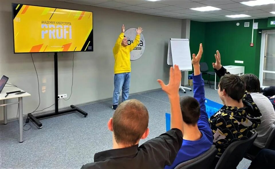 Сельмашская 23. Точка рубцовск. Центр точка рубцовск. Креативные молодежные пространства. Комсомольская 287 рубцовск.