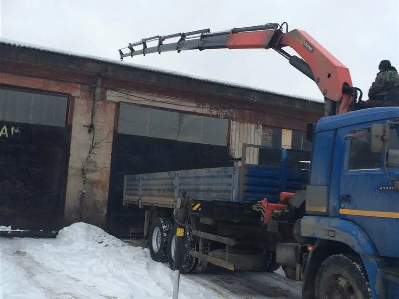 манипулятор зеленоград. ман вездеход манипулятор. камаз 65117 эвакуатор с манипулятором. манипулятор зеленоград. манипулятор стрела 5 т борт 10 тн.