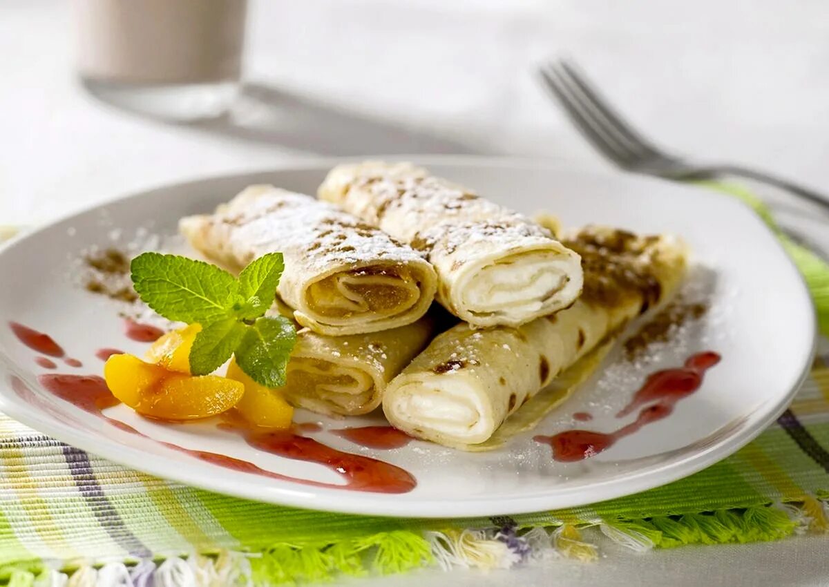 Блины фаршированные творогом. Блины с творогом. Kbys c ndjhjujv. Блины с творогом. Блины с творогом.