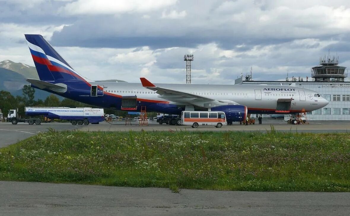 Москва южно сахалинск время полета. Москва южно сахалинск карта. Москва сахалинск. Боинг 777 аэрофлот. Москва сахалинск.
